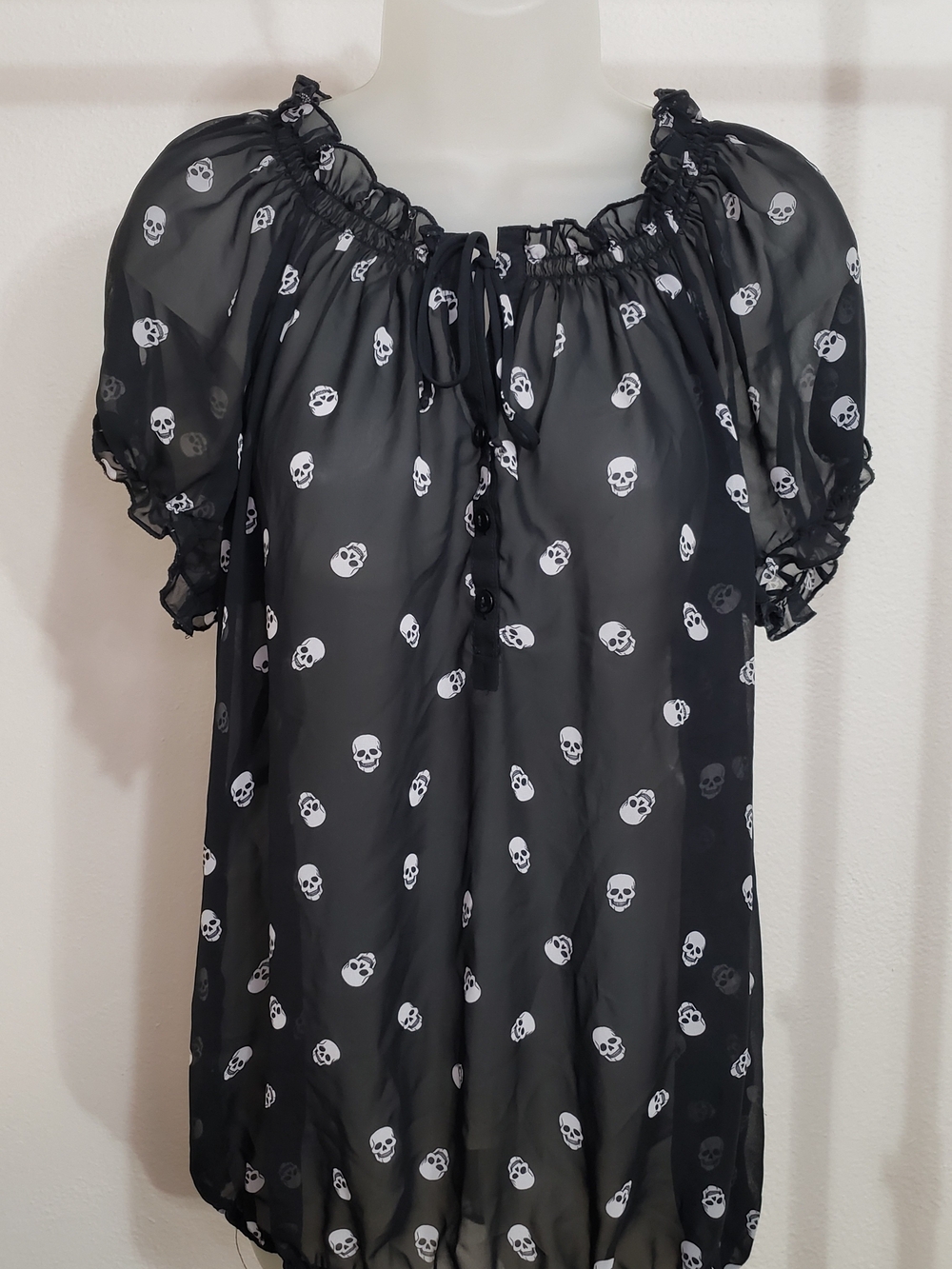 No Boundaries Black Sheer Skull Print Tunic